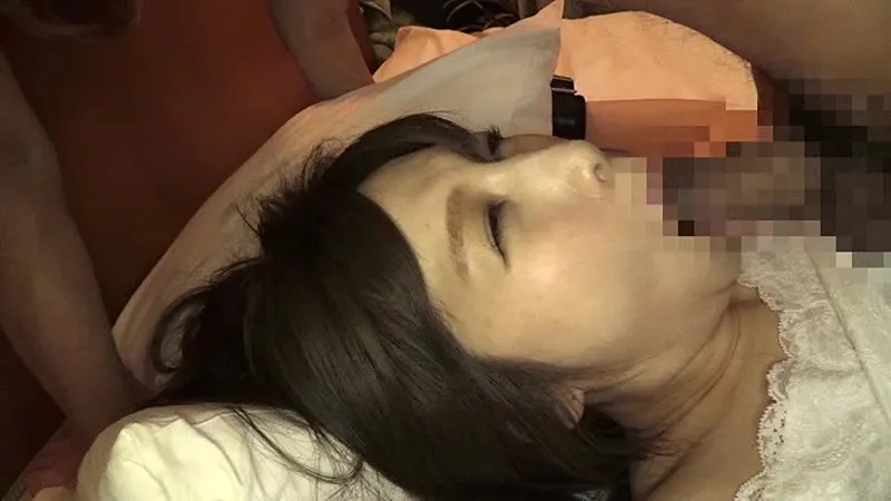 【佐々木あき】淫乱浮気人妻のお仕置きSEXを夫主観でのぞき見｜49madm00081 